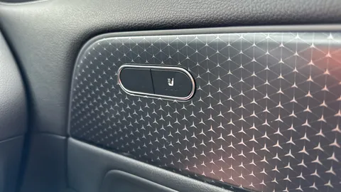 MERCEDES-BENZ EQA EQA 250+ 140kW Sport Night Ed 70.5kWh Auto