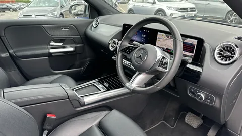 MERCEDES-BENZ EQA EQA 250+ 140kW Sport Night Ed 70.5kWh Auto