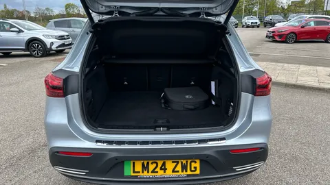 MERCEDES-BENZ EQA EQA 250+ 140kW Sport Night Ed 70.5kWh Auto