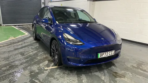 TESLA MODEL Y Performance AWD Auto
