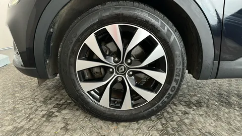 Renault Arkana 1.6 E-TECH Hybrid 145 Iconic 5dr Auto