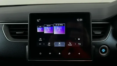 Renault Arkana 1.6 E-TECH Hybrid 145 Iconic 5dr Auto