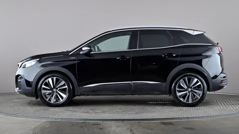 PEUGEOT 3008 1.5 BlueHDi GT Line Premium