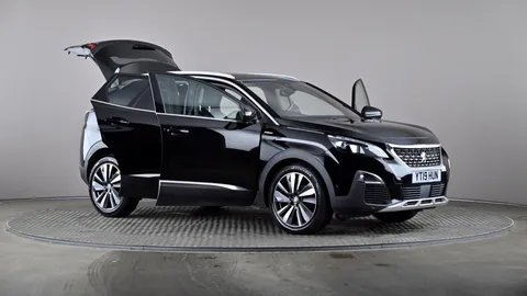 PEUGEOT 3008 1.5 BlueHDi GT Line Premium