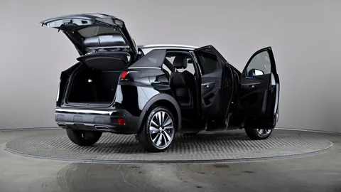 PEUGEOT 3008 1.5 BlueHDi GT Line Premium