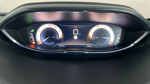 PEUGEOT 3008 1.5 BlueHDi GT Line Premium