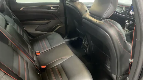 Renault Arkana 1.6 E-TECH Hybrid 145 R.S. Line 5dr Auto