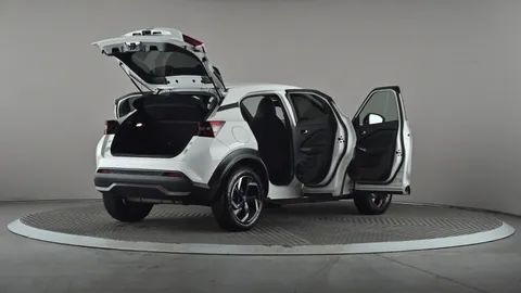 Nissan Juke 1.6 Hybrid N-Connecta Auto