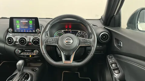 Nissan Juke 1.6 Hybrid N-Connecta Auto