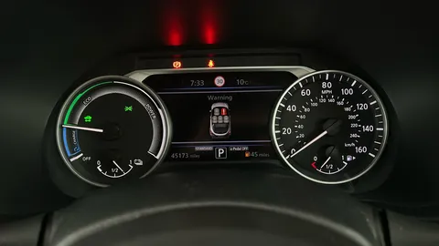 Nissan Juke 1.6 Hybrid N-Connecta Auto