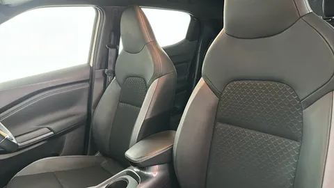 Nissan Juke 1.6 Hybrid N-Connecta Auto