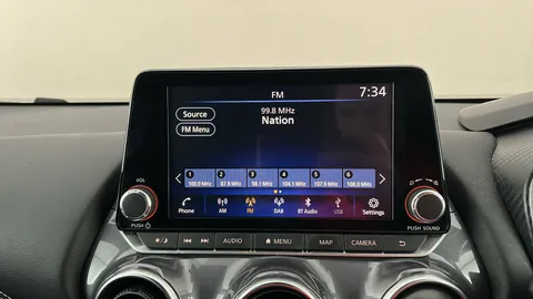 Nissan Juke 1.6 Hybrid N-Connecta Auto