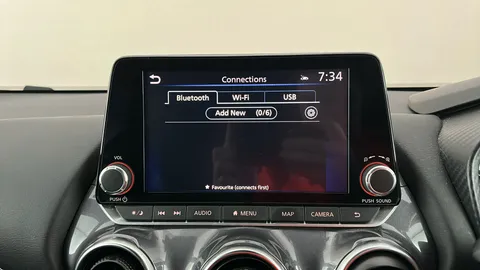 Nissan Juke 1.6 Hybrid N-Connecta Auto