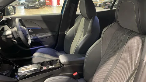 Peugeot 2008 100kW GT 50kWh Auto