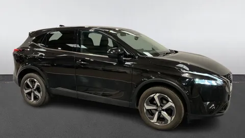 Nissan Qashqai 1.3 DiG-T MH N-Connecta 5dr