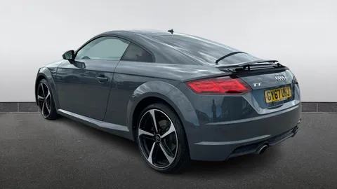 AUDI TT 2.0T FSI Quattro Black Edition S Tronic