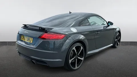 AUDI TT 2.0T FSI Quattro Black Edition S Tronic