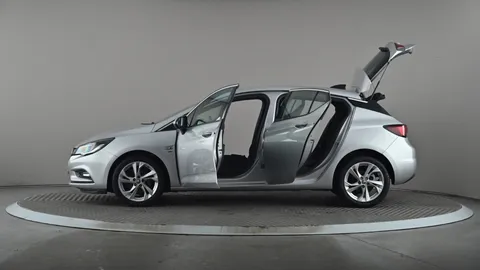 VAUXHALL ASTRA 1.6 CDTi 16V 136 SRi Nav