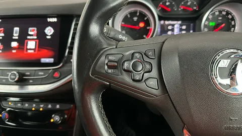 VAUXHALL ASTRA 1.6 CDTi 16V 136 SRi Nav