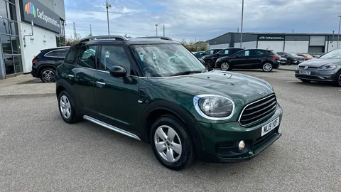 MINI COUNTRYMAN 1.5 Cooper Classic