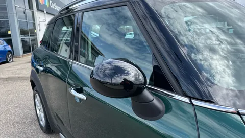 MINI COUNTRYMAN 1.5 Cooper Classic