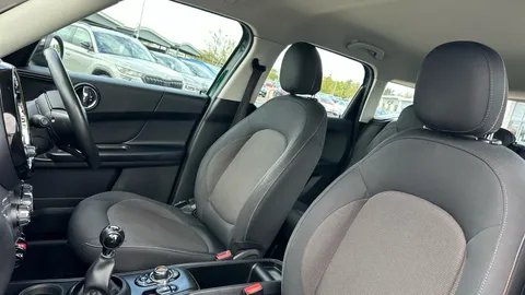 MINI COUNTRYMAN 1.5 Cooper Classic