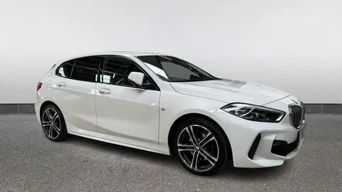 BMW 1 SERIES 118i [136] M Sport