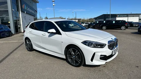 BMW 1 SERIES 118i [136] M Sport