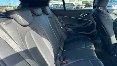 BMW 1 SERIES 118i [136] M Sport