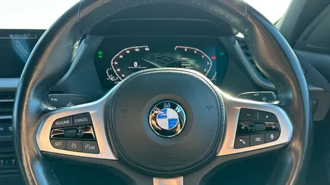 BMW 1 SERIES 118i [136] M Sport