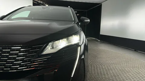 PEUGEOT 3008 1.6 Hybrid 225 Allure Premium e-EAT8