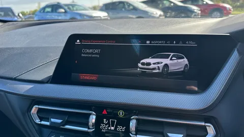 BMW 1 SERIES 118i [136] M Sport