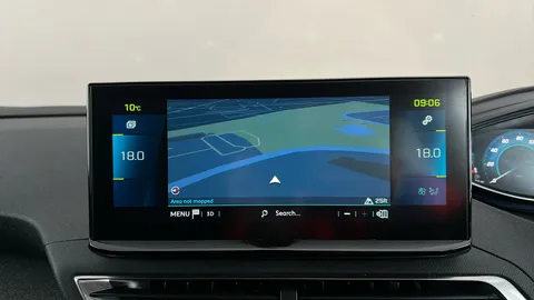 PEUGEOT 3008 1.6 Hybrid 225 Allure Premium e-EAT8