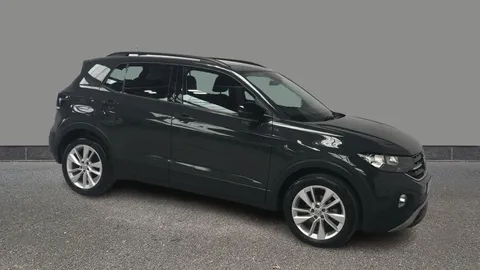 VOLKSWAGEN T-CROSS 1.0 TSI SE