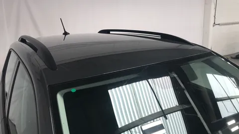 VOLKSWAGEN T-CROSS 1.0 TSI SE