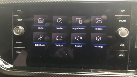 VOLKSWAGEN T-CROSS 1.0 TSI SE