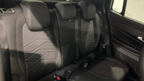 JEEP AVENGER 1.2 e-Hybrid Summit DCT