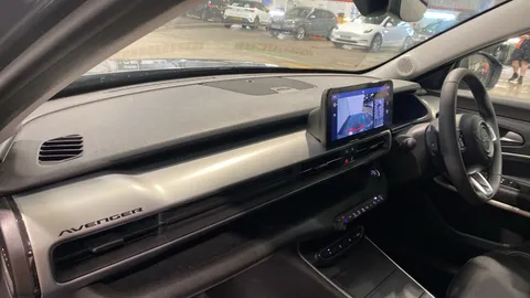 JEEP AVENGER 1.2 e-Hybrid Summit DCT