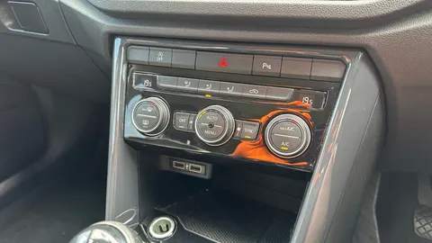 VOLKSWAGEN T-ROC 2.0 TDI 4MOTION SEL