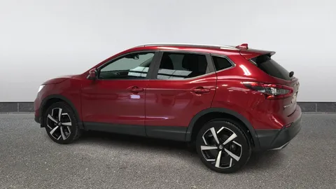 NISSAN QASHQAI 1.2 DiG-T Tekna