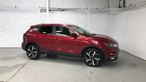 NISSAN QASHQAI 1.2 DiG-T Tekna