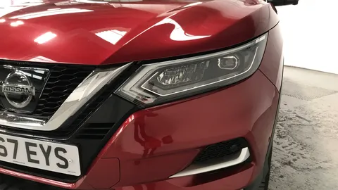 NISSAN QASHQAI 1.2 DiG-T Tekna