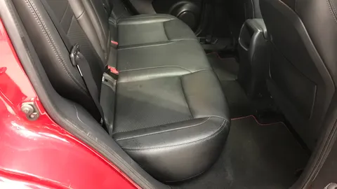 NISSAN QASHQAI 1.2 DiG-T Tekna