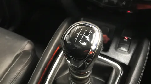 NISSAN QASHQAI 1.2 DiG-T Tekna