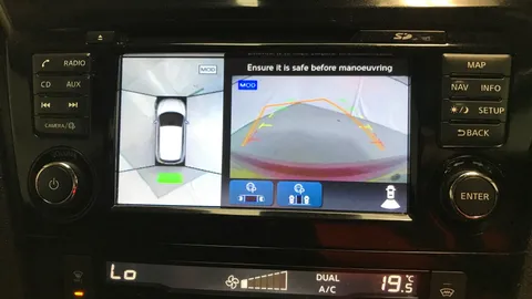 NISSAN QASHQAI 1.2 DiG-T Tekna