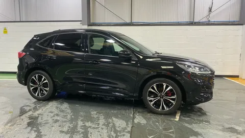 FORD KUGA 2.5 FHEV ST-Line X Edition CVT