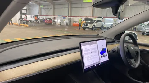 TESLA MODEL Y RWD Auto