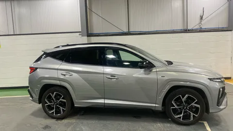 HYUNDAI TUCSON 1.6T Hybrid N Line S 4WD Auto
