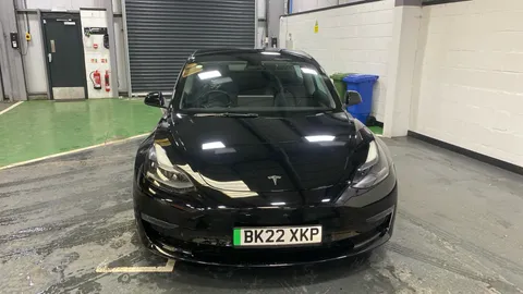 TESLA MODEL 3 Long Range AWD Auto