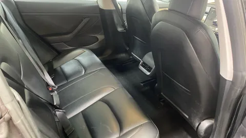 TESLA MODEL 3 Long Range AWD Auto